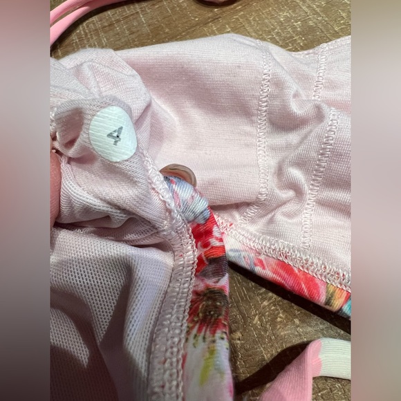 Lululemon Alight Bra - Picture 6 of 7